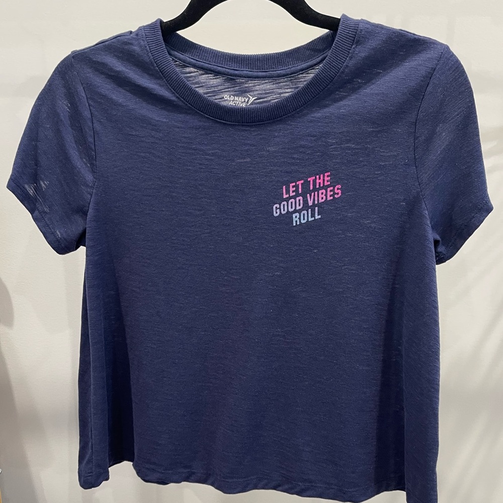 Old navy active go-dry let the good times roll crop navy short sleeve tee
